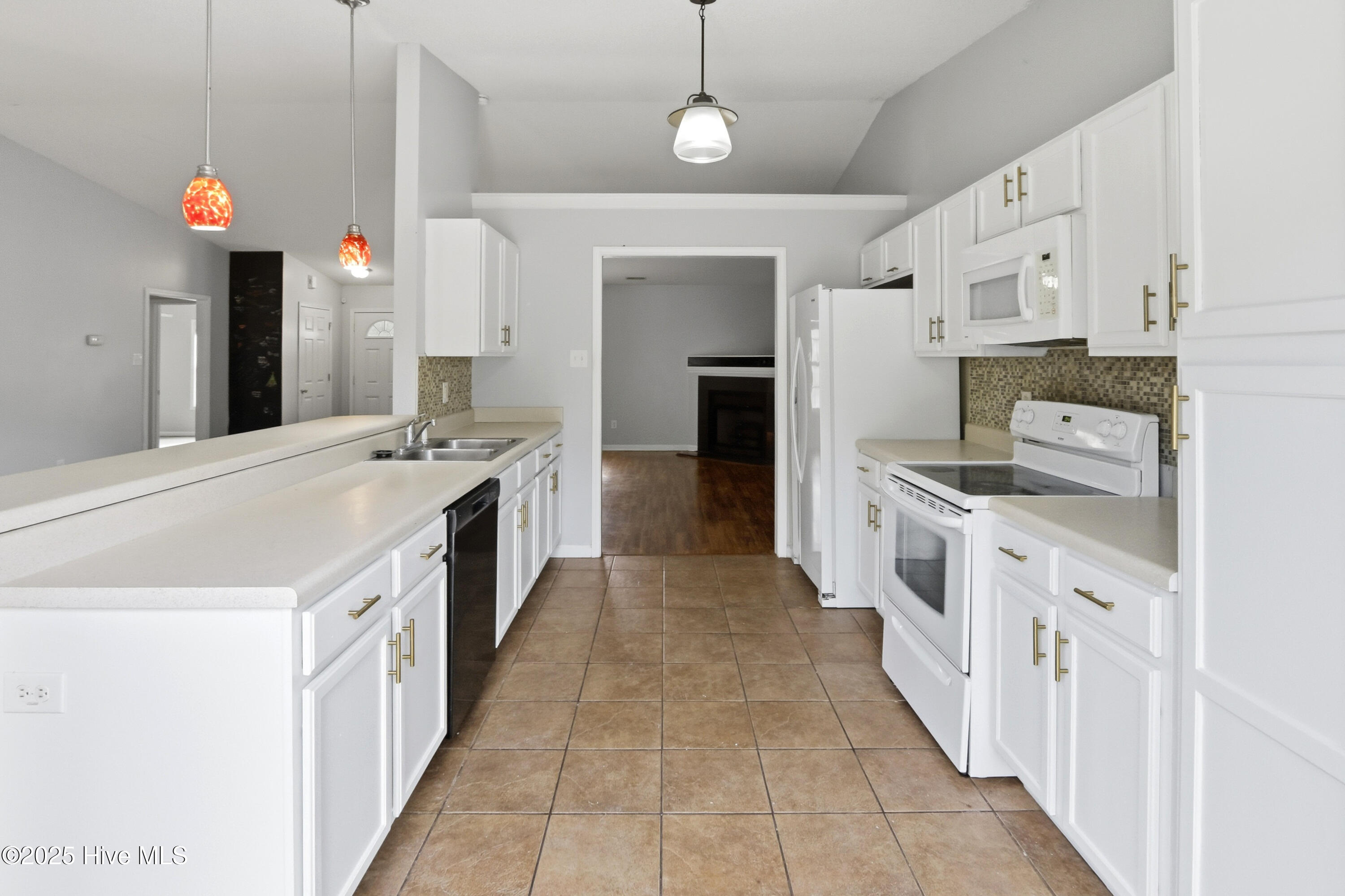 118 Magnolia Lane Hubert, NC 28539 - Photo 16 of 46 118 Magnolia Lane- 21