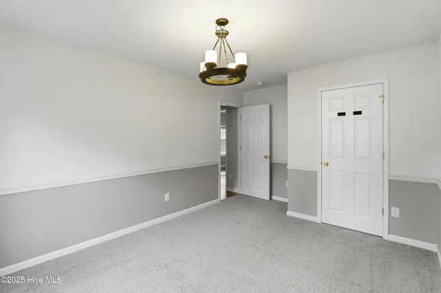 $344,800 | 118 Magnolia Lane, Hubert, NC 28539