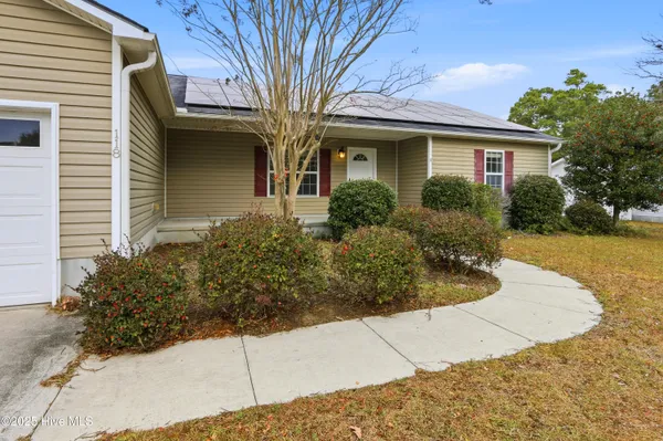 $344,500 | 118 Magnolia Lane, Hubert, NC 28539