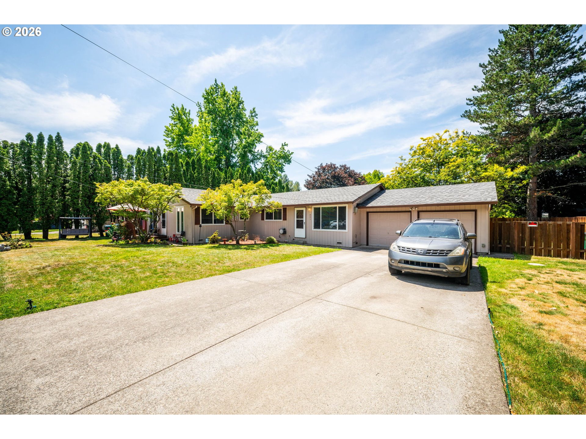 805 Southeast Rene Avenue Gresham, OR 97080 - Photo 1 of 30