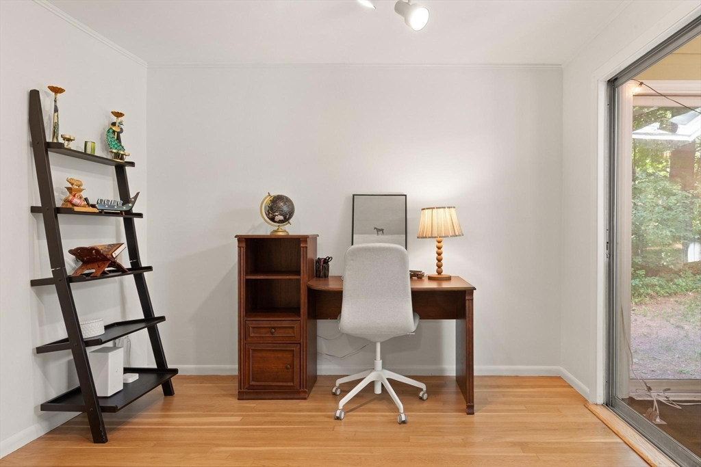 220 Old Lancaster Road Sudbury, MA 01776 - Photo 18 of 28