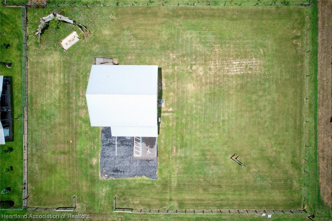 548 Doc Coil Road Bowling Green, FL 33834 - Photo 30 of 32 Gallery Image 30