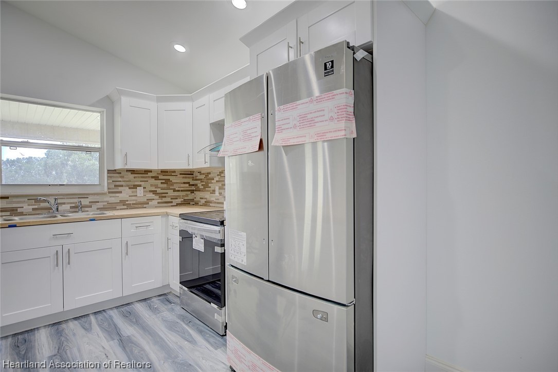 548 Doc Coil Road Bowling Green, FL 33834 - Photo 8 of 32 Gallery Image 8