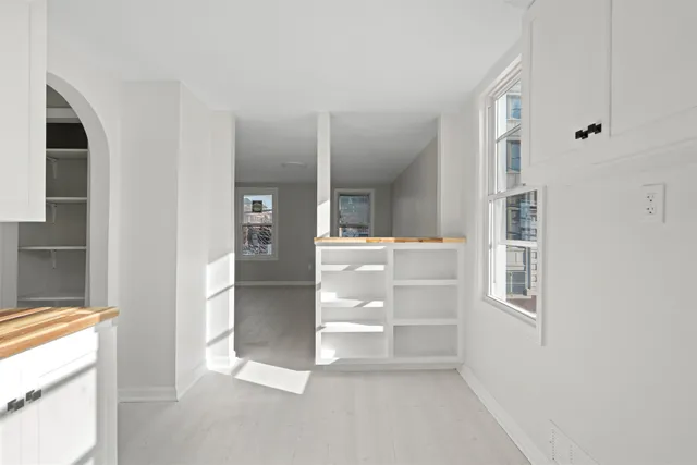 $2,300 | 173-175 Lembeck Avenue, Unit 2, Jersey City, NJ 07305