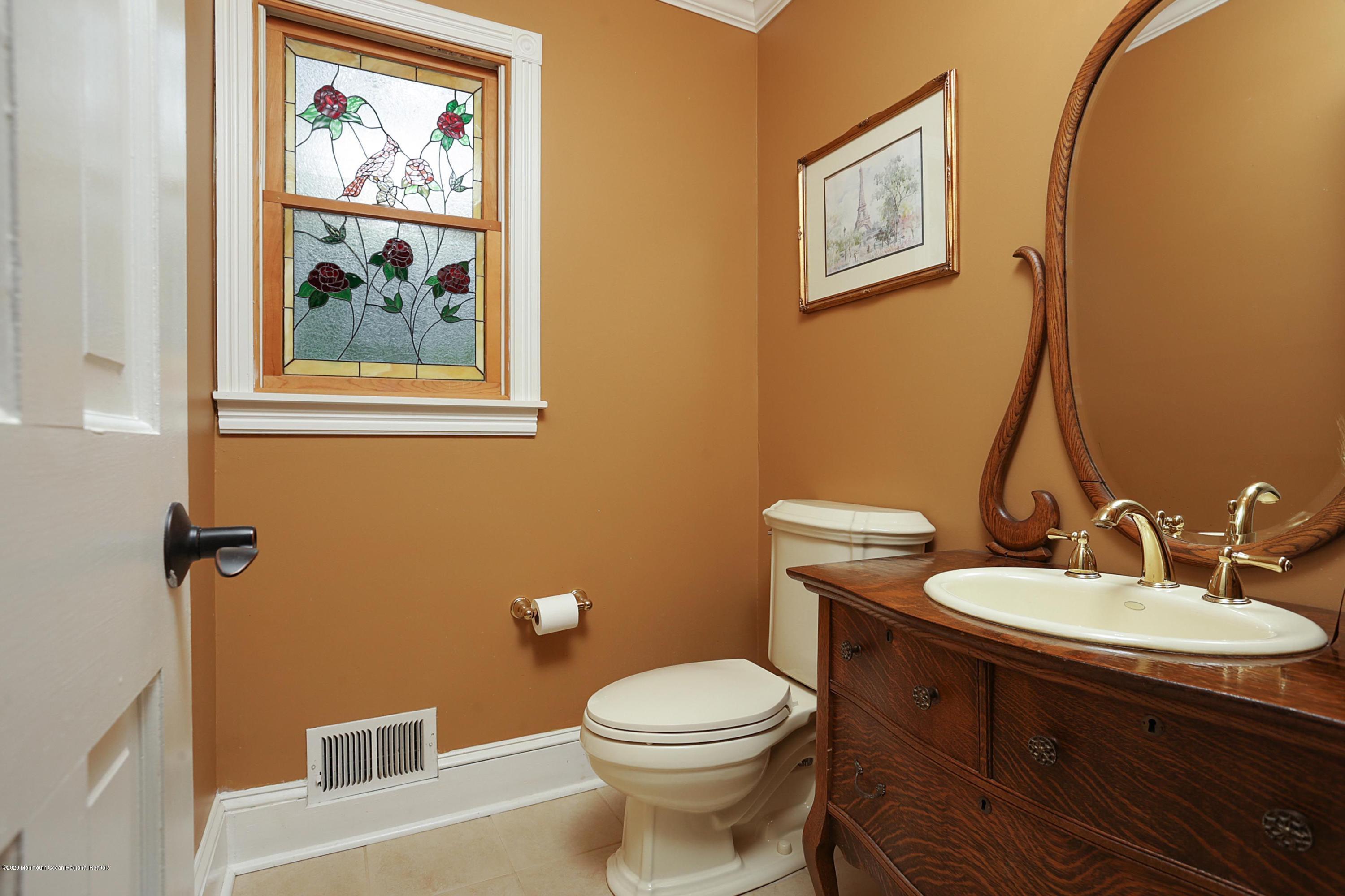 21 Laird Road Middletown, NJ 07748 - Photo 20 of 39 21 laird pwdr