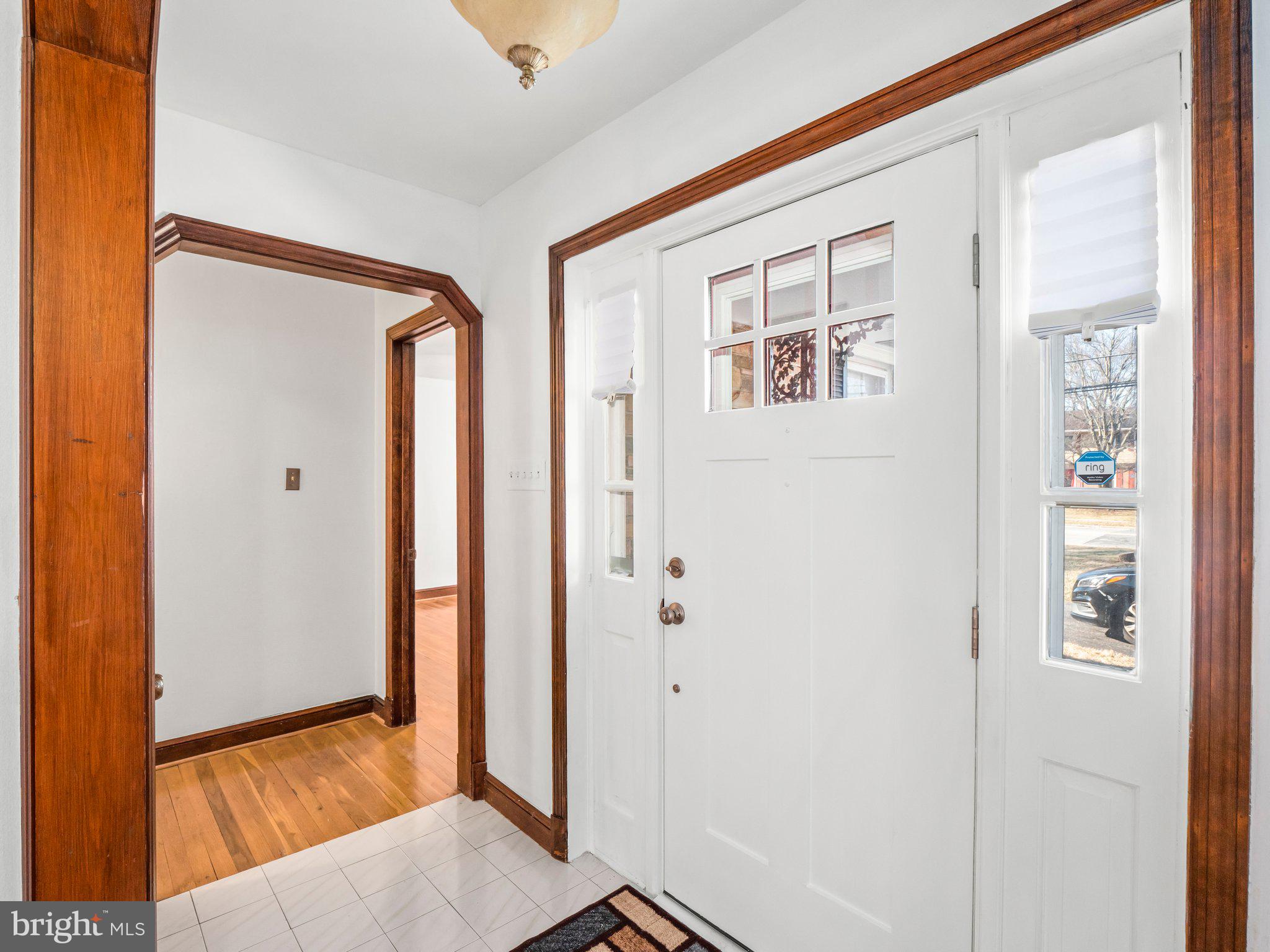 7708 Bock Road Fort Washington, MD 20744 - Photo 3 of 29 Foyer