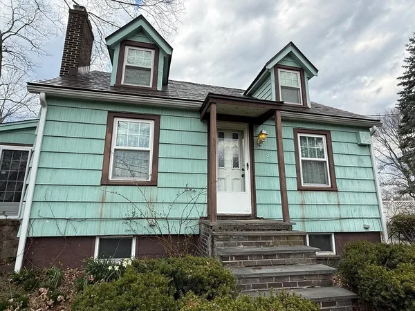$349,900 | 3 Ferry Road, Haverhill, MA 01835