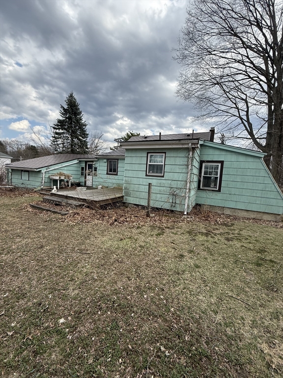 3 Ferry Road Haverhill, MA 01835 - Photo 7 of 30 a view of a house with a backyard