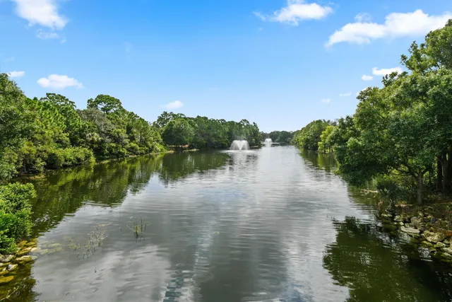 $960,000 | 167 Arklow Avenue, Jupiter, FL 33458