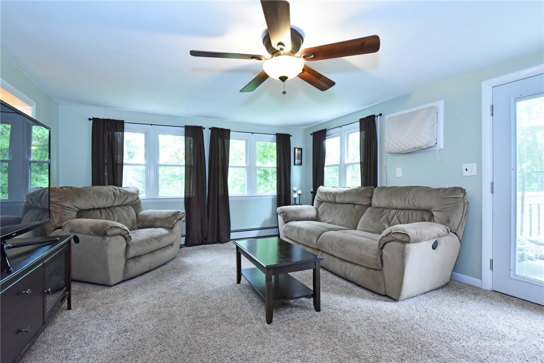 25 Edgewood Road Glocester, RI 02814 - Photo 13 of 33