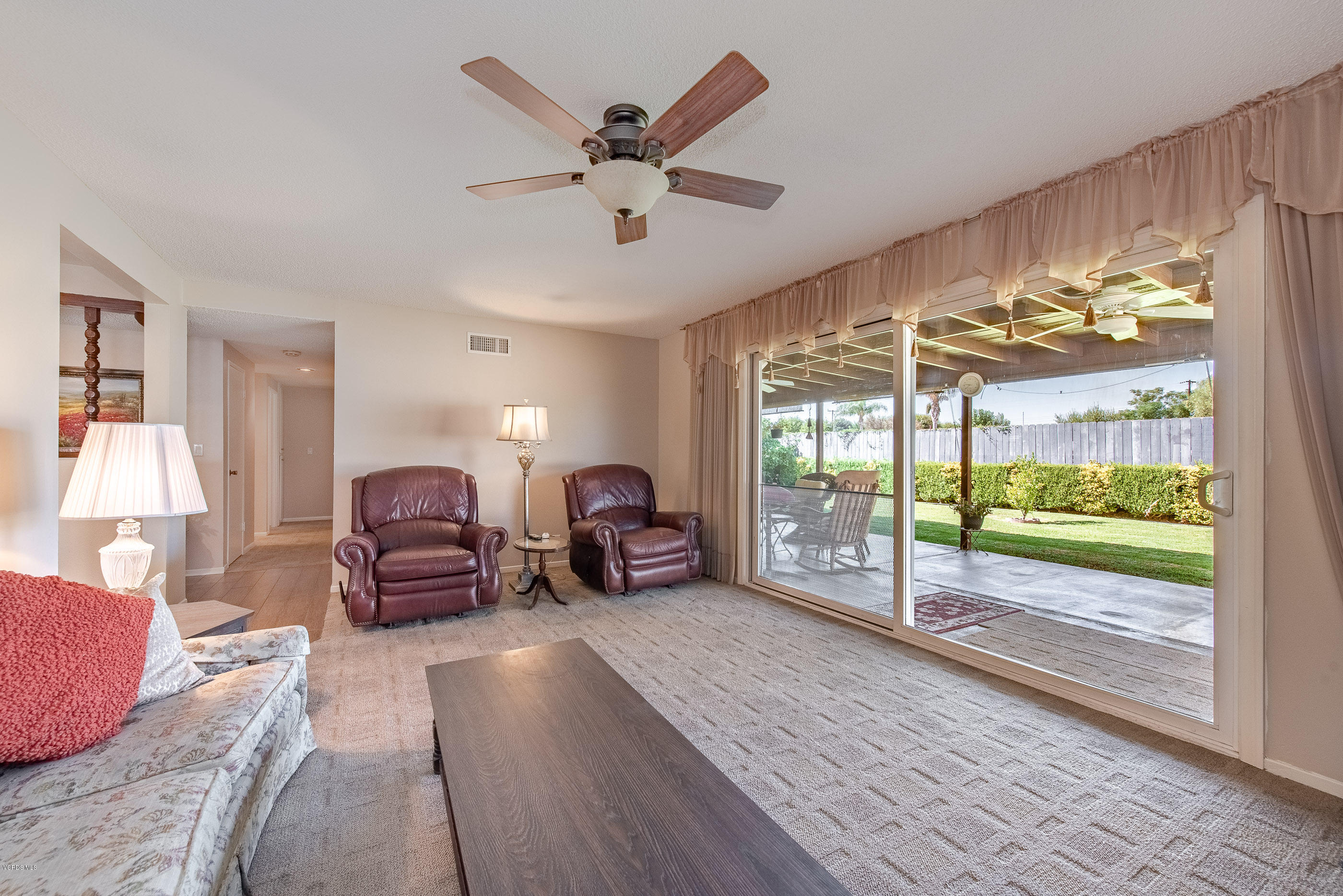 1189 Roldan Avenue Simi Valley, CA 93065 - Photo 5 of 23 1189 Roldan Ave Simi Valley-6