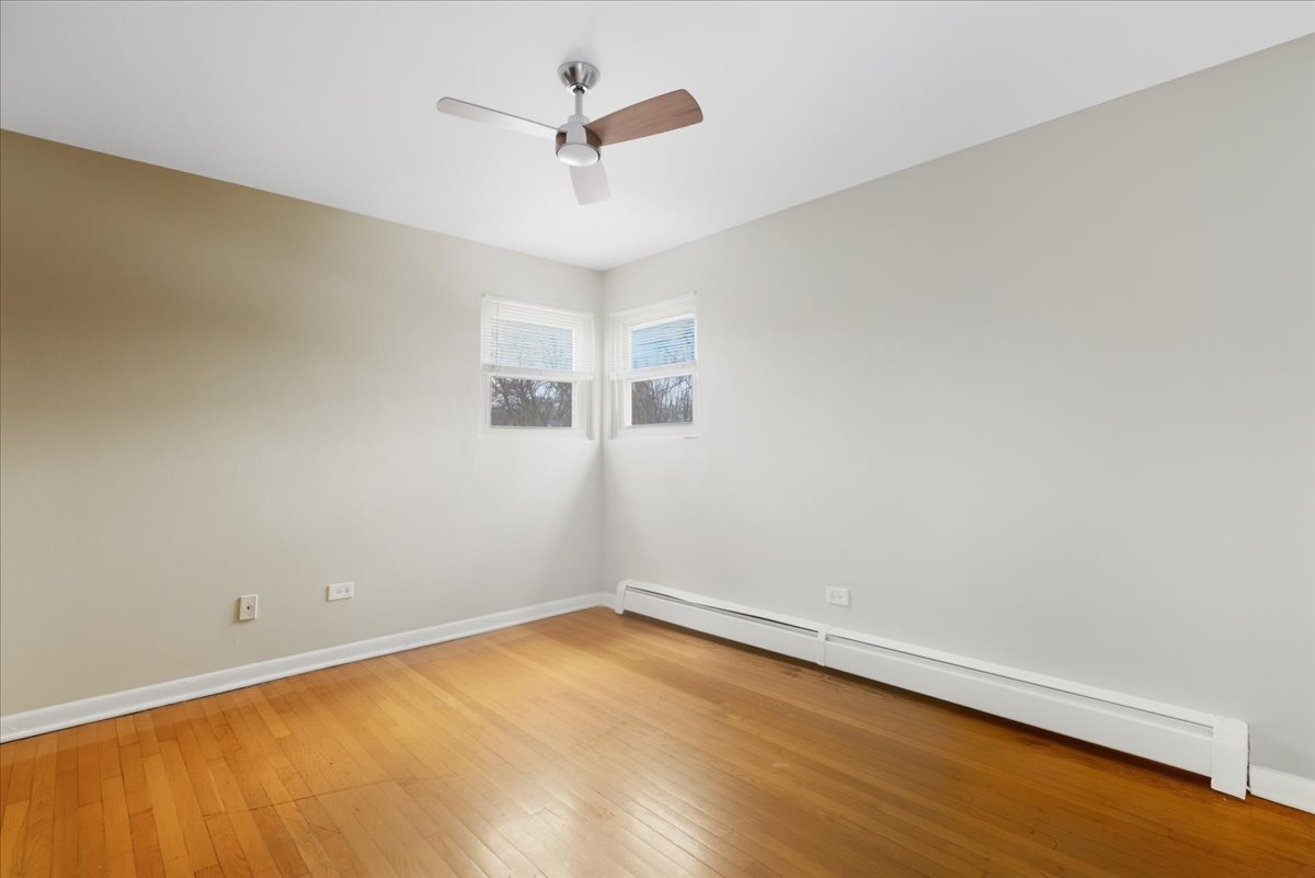 337 Custer Avenue, Unit 2W Evanston, IL 60202 - Photo 8 of 11