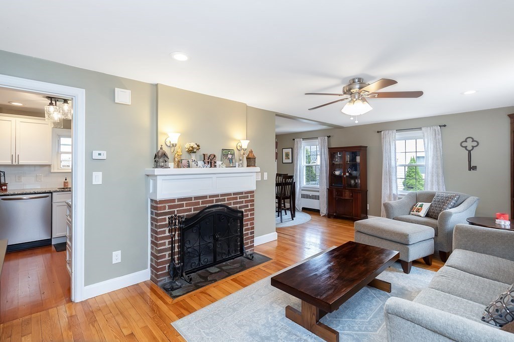 64 Audubon Street Springfield, MA 01108 - Photo 3 of 42 Gallery Image 3