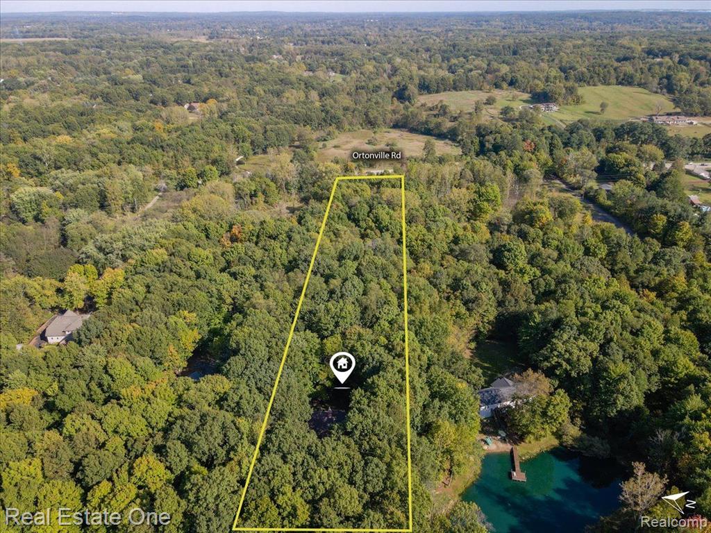 10275 Ortonville Road Clarkston, MI 48348 - Photo 39 of 43