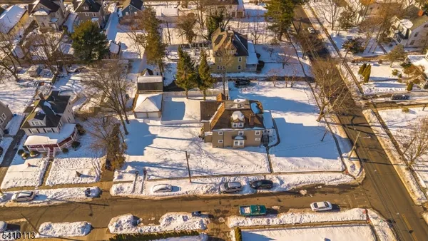 $2,990 | 951 West 7th Street, Plainfield, NJ 07063