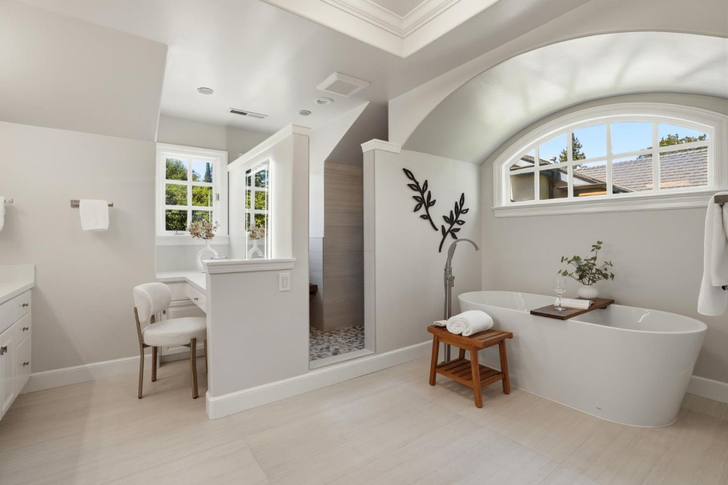 208 Stanford Avenue Menlo Park, CA 94025 - Photo 8 of 51