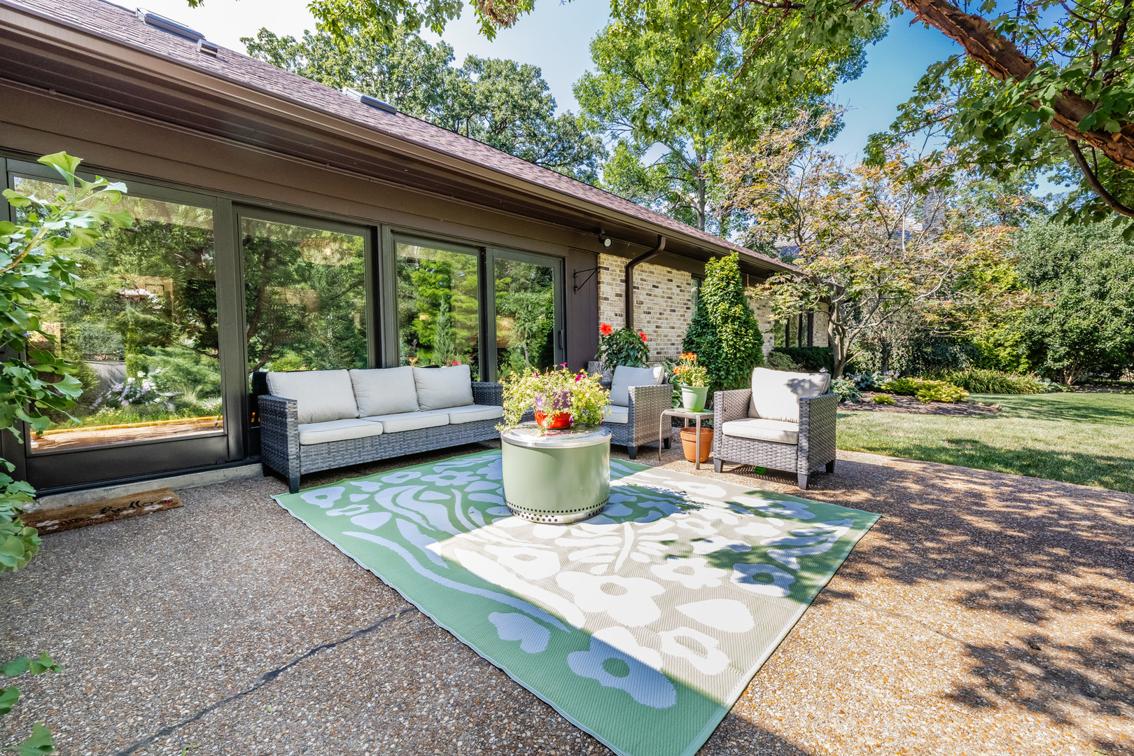829 Northwoods Road Deerfield, IL 60015 - Photo 32 of 36 Gallery Image 32