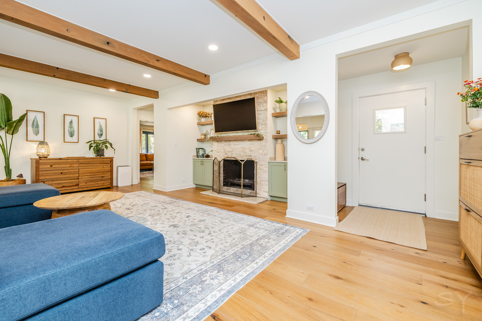 829 Northwoods Road Deerfield, IL 60015 - Photo 5 of 36 Gallery Image 5