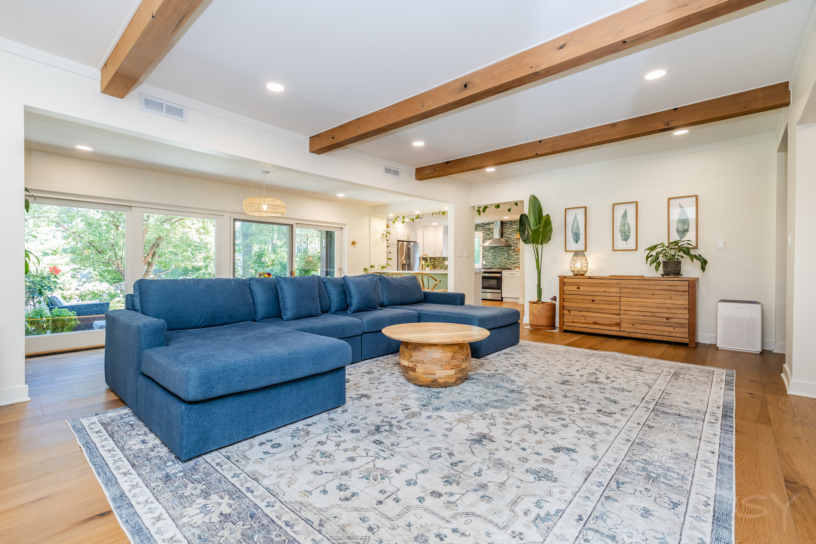 829 Northwoods Road Deerfield, IL 60015 - Photo 7 of 36 Gallery Image 7