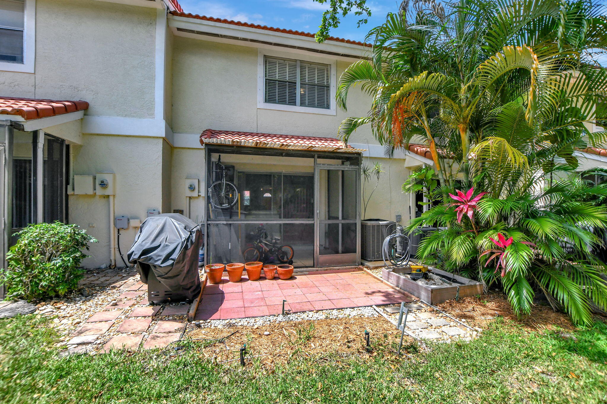 6402 Boca Circle Boca Raton, FL 33433 - Photo 15 of 26 Bunting patio