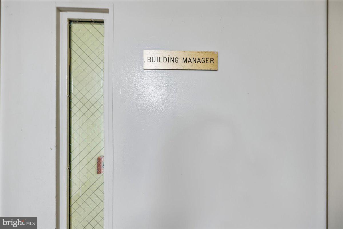 2111 Wisconsin Avenue Northwest, Unit 118 Washington, DC 20007 - Photo 55 of 61 a view of a hallway