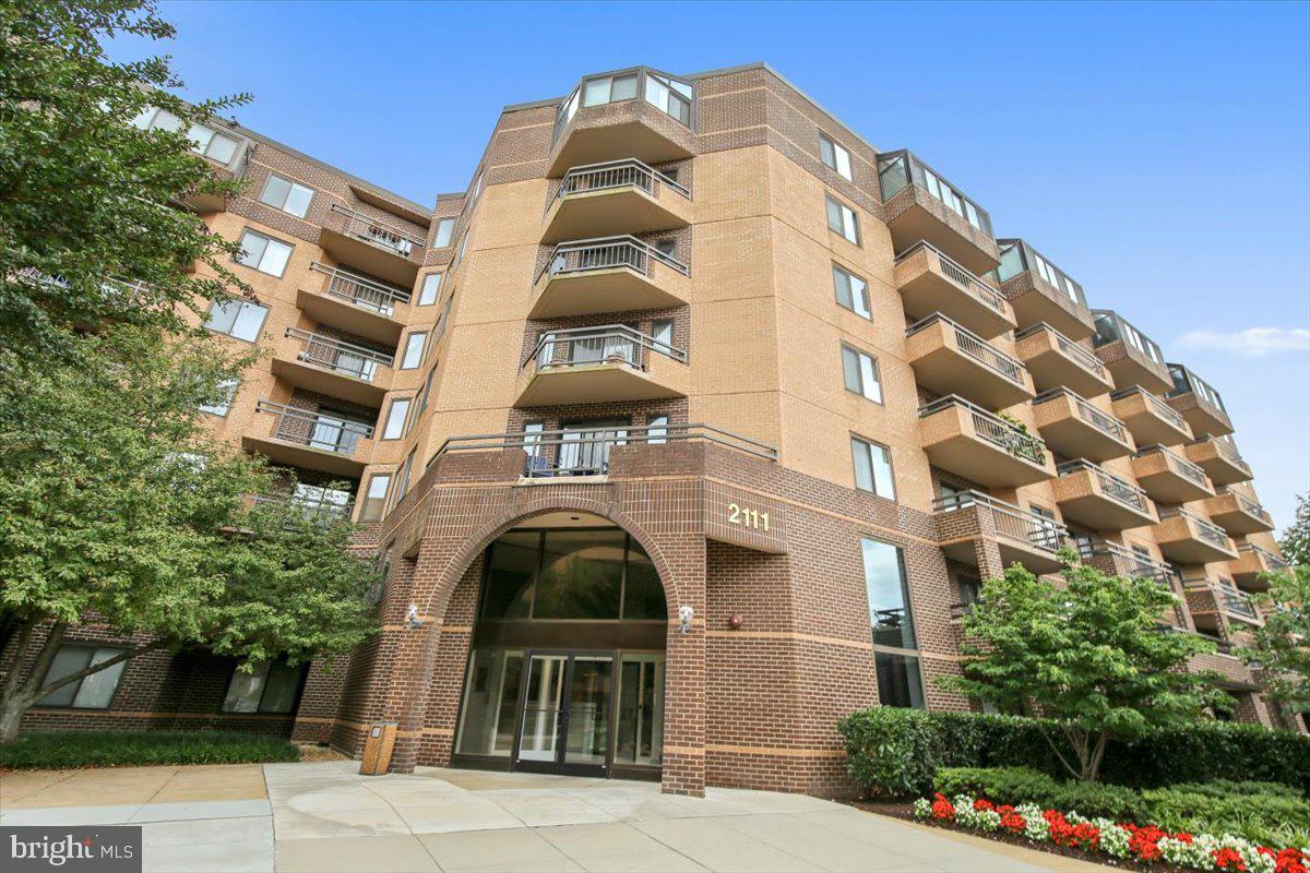 2111 Wisconsin Avenue Northwest, Unit 118 Washington, DC 20007 - Photo 57 of 61 a front view of a building
