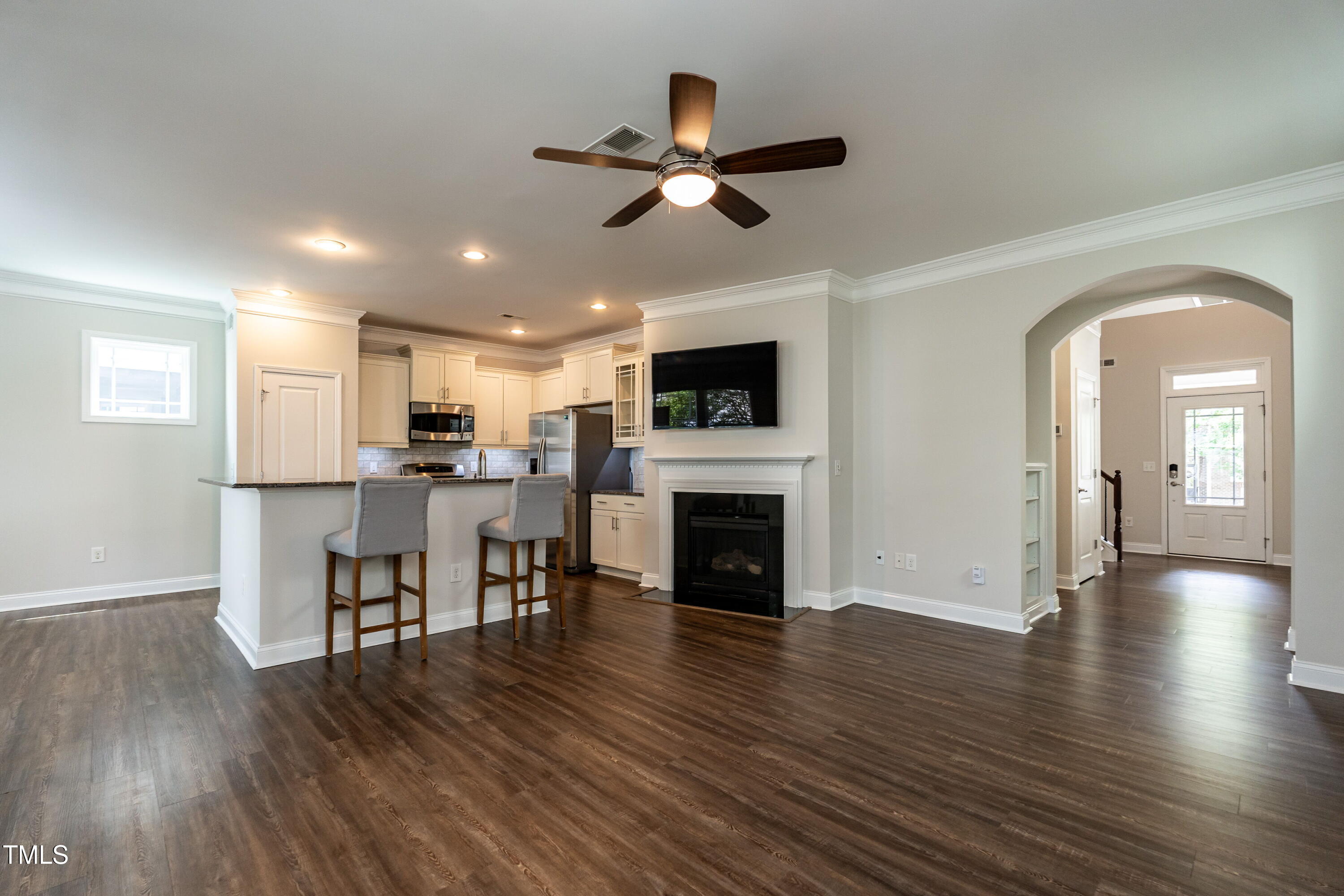 5638 Wade Park Boulevard Raleigh, NC 27607 - Photo 15 of 38 009-original-family-room