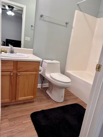 $1,800 | 2740 West Tharpe Street, Unit 203, Tallahassee, FL 32303