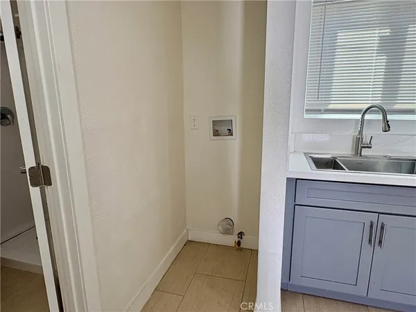 $2,195 | 296 North Allen Street, Unit 1, San Bernardino, CA 92408