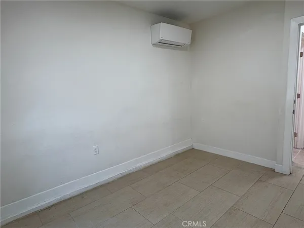 $2,195 | 296 North Allen Street, Unit 1, San Bernardino, CA 92408