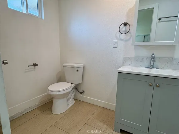 $2,195 | 296 North Allen Street, Unit 1, San Bernardino, CA 92408