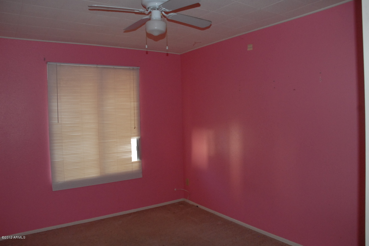 3008 West Redfield Road Phoenix, AZ 85053 - Photo 16 of 29 2nd bedroom
