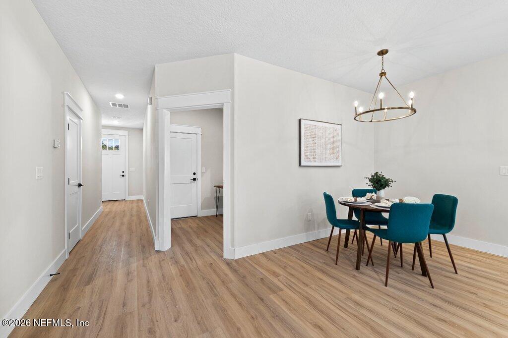 9019 Hipps Road Jacksonville, FL 32222 - Photo 12 of 35 Dining Designation