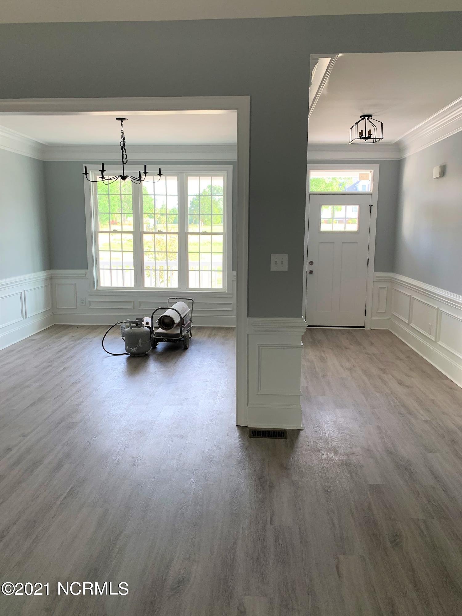 4268 River Bend Road Elm City, NC 27822 - Photo 3 of 14 Dining and Foyer
