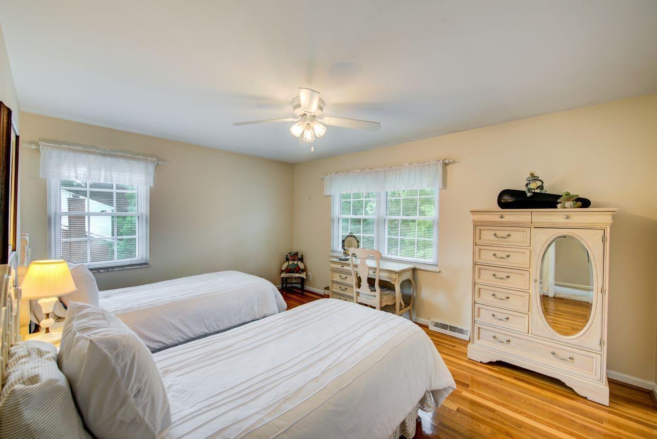 6400 Stirrup Road Cincinnati, OH 45244 - Photo 18 of 38 Gallery Image 18