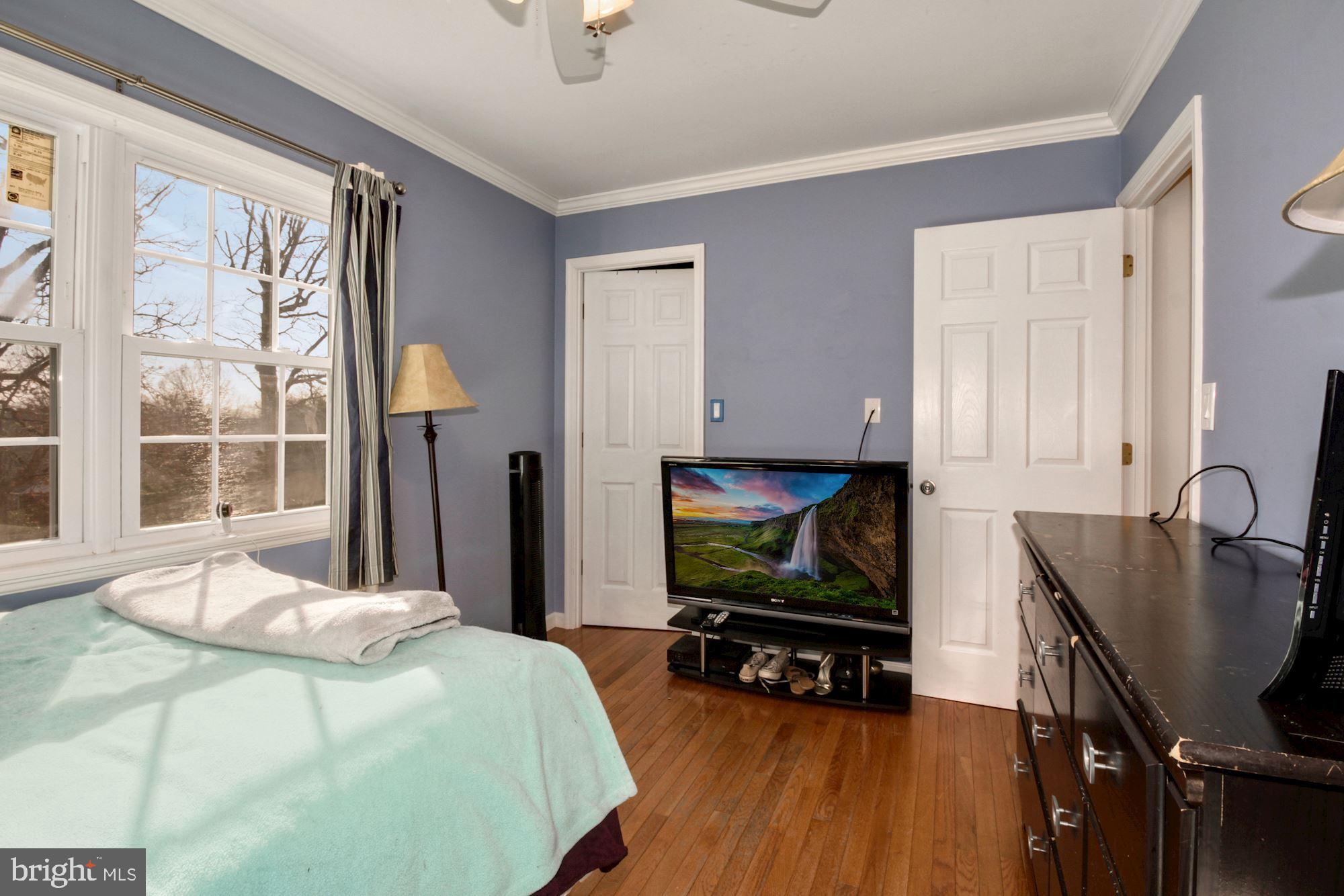 2922 Aspen Hill Road Baltimore, MD 21234 - Photo 14 of 28 Gallery Image 14