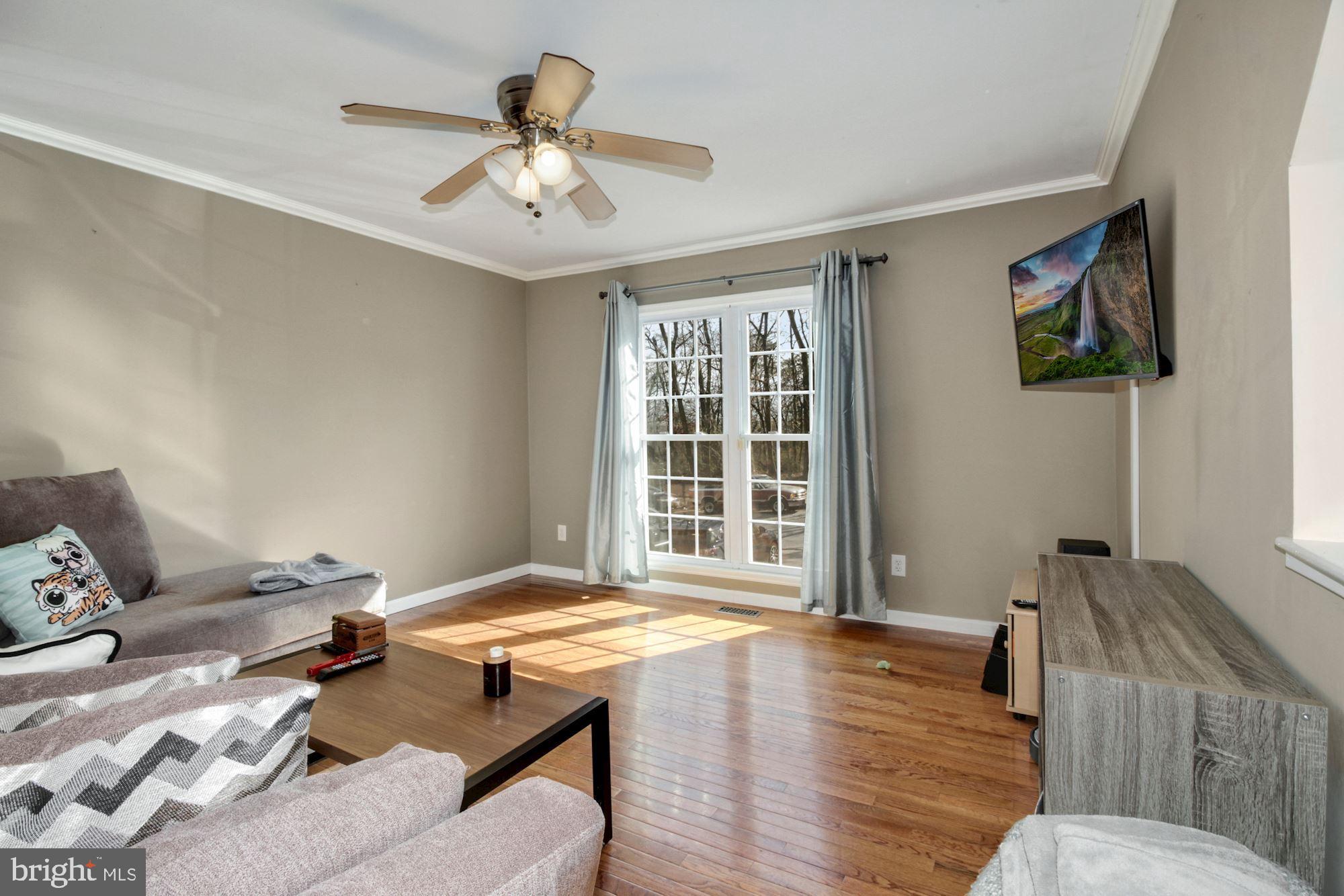 2922 Aspen Hill Road Baltimore, MD 21234 - Photo 9 of 28 Gallery Image 9