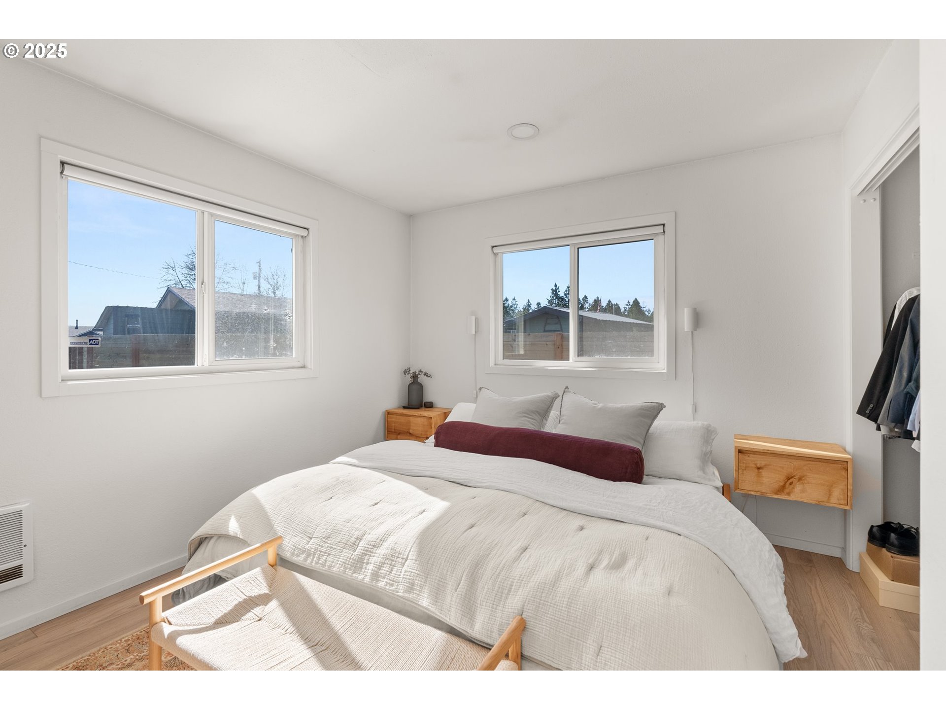118 Eadon Road Toledo, WA 98591 - Photo 15 of 42 a bedroom with a bed and a painting on the wall