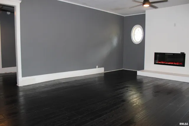 $225,000 | 1443 East Knox Street, Galesburg, IL 61401