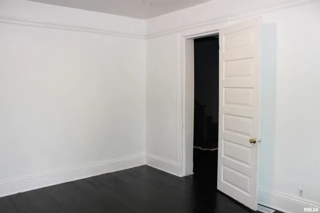 $225,000 | 1443 East Knox Street, Galesburg, IL 61401