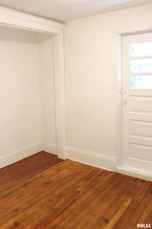 $197,000 | 1443 East Knox Street, Galesburg, IL 61401