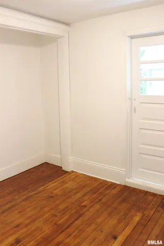 $225,000 | 1443 East Knox Street, Galesburg, IL 61401