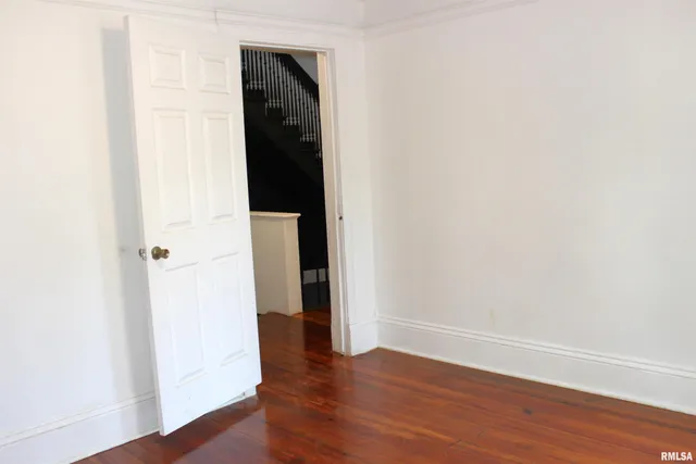 $225,000 | 1443 East Knox Street, Galesburg, IL 61401