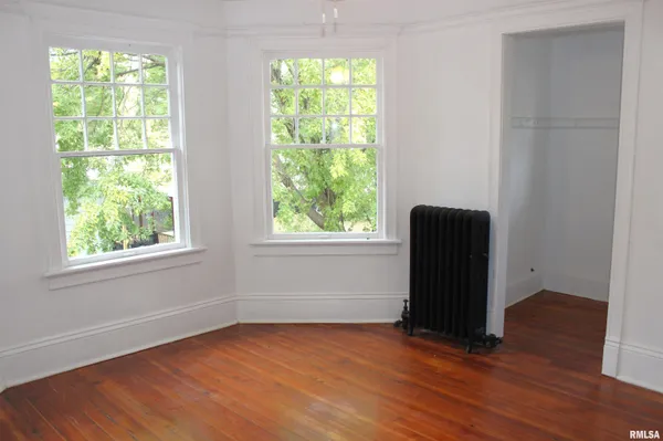 $197,000 | 1443 East Knox Street, Galesburg, IL 61401