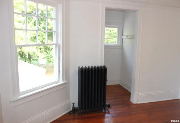 $197,000 | 1443 East Knox Street, Galesburg, IL 61401