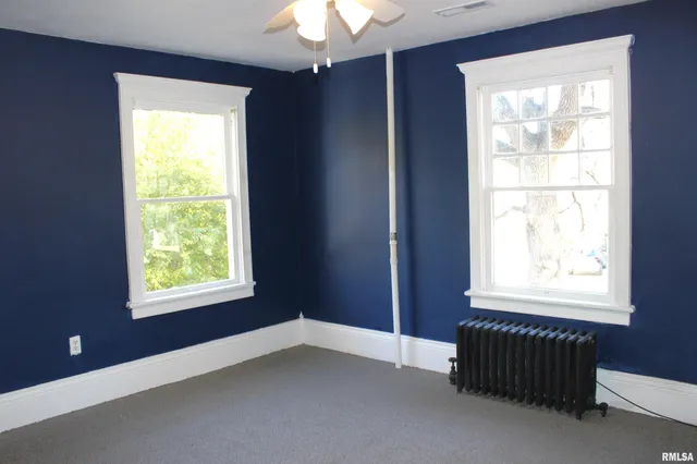 $225,000 | 1443 East Knox Street, Galesburg, IL 61401