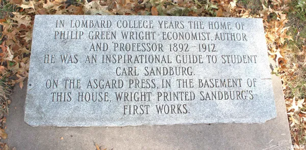 $197,000 | 1443 East Knox Street, Galesburg, IL 61401