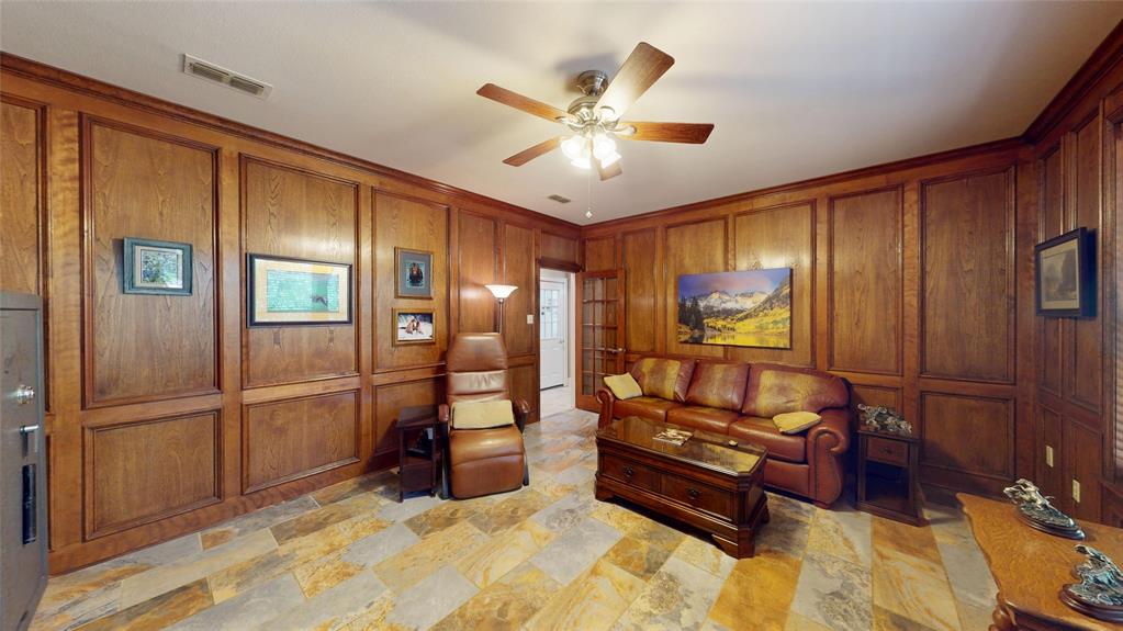 7451 County Road 1509 Athens, TX 75751 - Photo 14 of 36 a living room with furniture