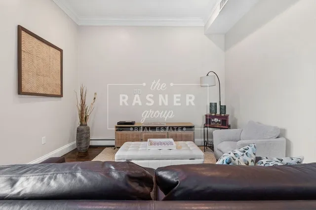 $3,800 | 366 West Broadway, Unit 4, Boston, MA 02127