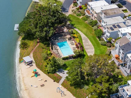 $975,000 | 651 Port Drive, Unit 208, San Mateo, CA 94404